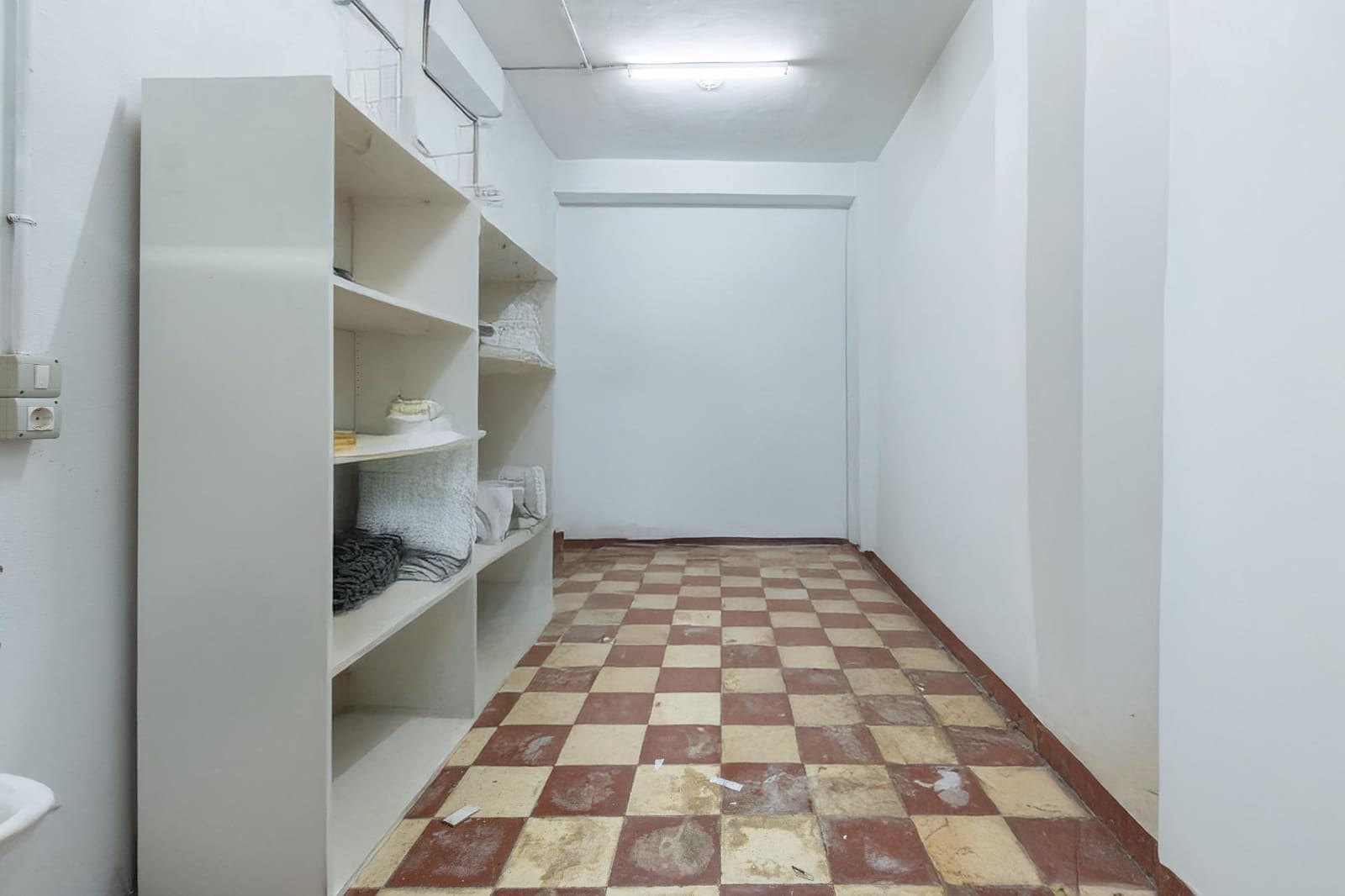 Erhverv til salg i Las Palmas de Gran Canaria - € 278.000 (Ref: 9200521)