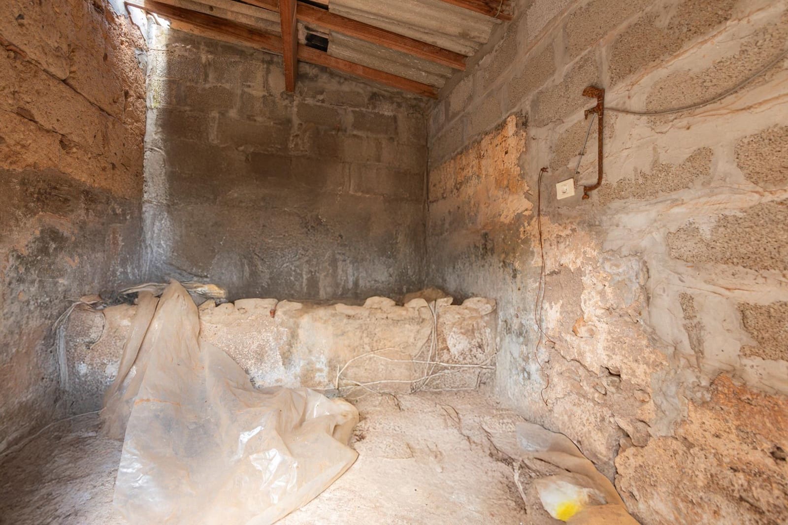 2 slaapkamer Finca/Landhuis te koop in Teror - € 74.000 (Ref: 9219991)