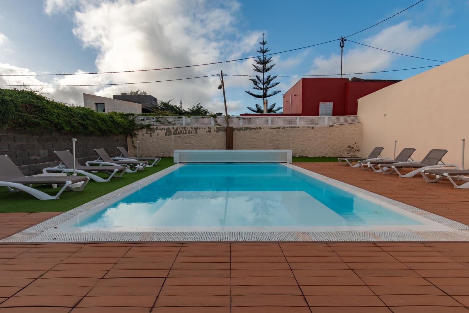 10 soverom Villa til salgs i La Atalaya med svømmebasseng garasje - € 2 900 000 (Ref: 9236920)