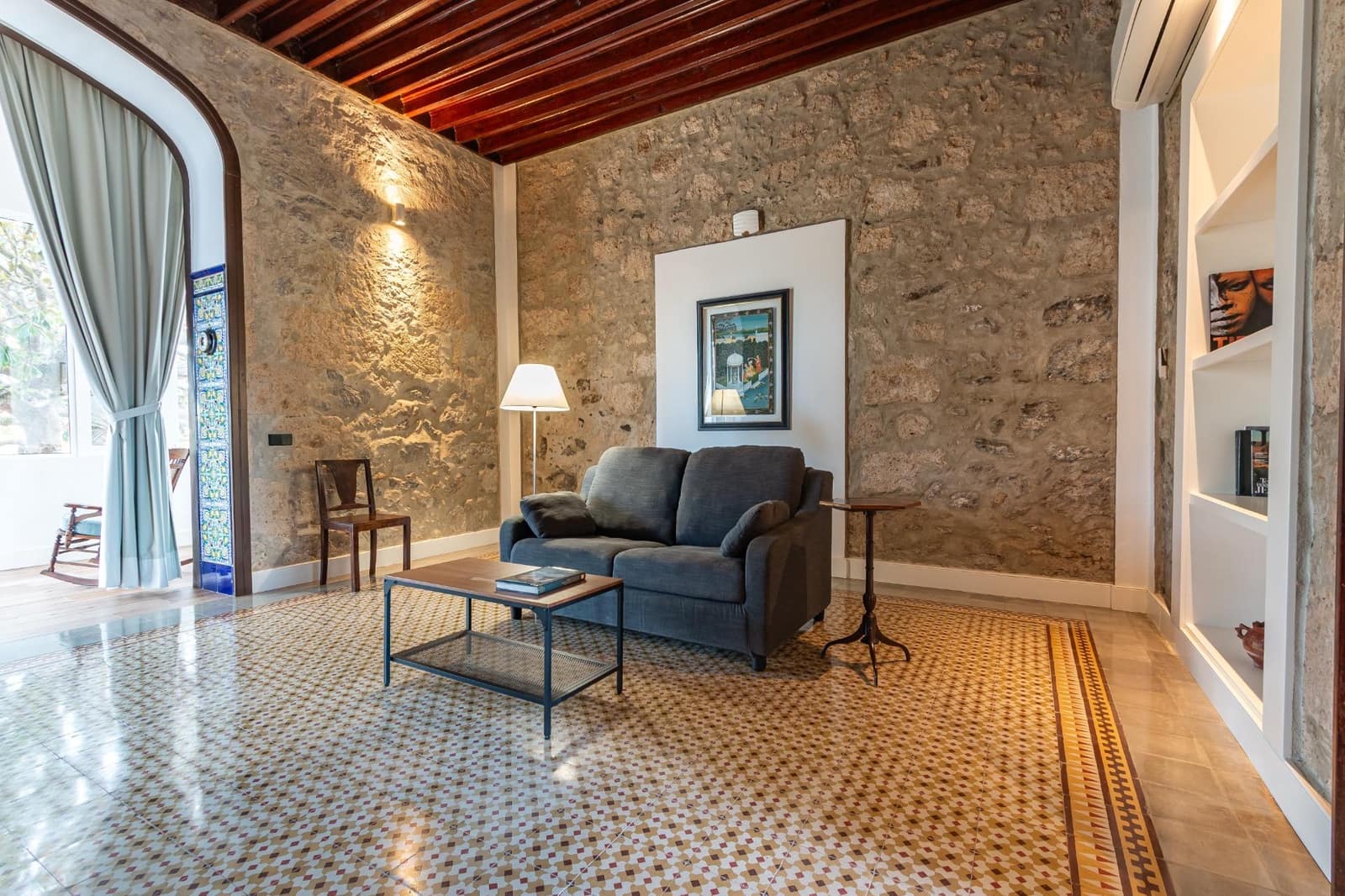 Chalet de 10 habitaciones en La Atalaya en venta con piscina garaje - 2.700.000 € (Ref: 9236920)