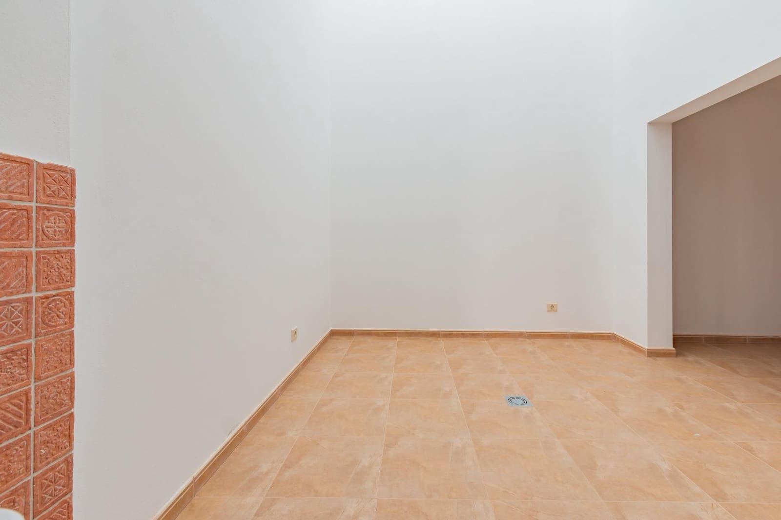 3 bedroom Apartment for sale in Santa Lucia de Tirajana with garage - € 320,000 (Ref: 9262629)