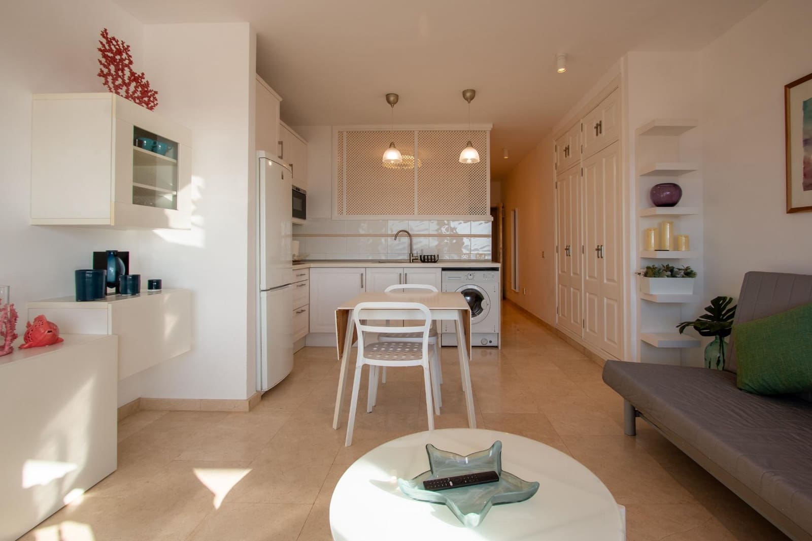 1 slaapkamer Appartement te koop in Las Palmas de Gran Canaria - € 270.000 (Ref: 9264575)