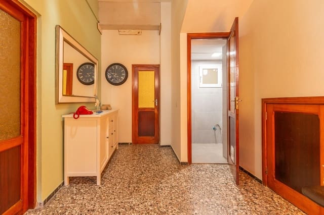 8 chambre Appartement à vendre à Santa María de Guía de Gran Canaria avec garage - 435 000 € (Ref: 9282241)