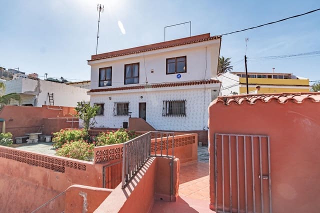 7 soverom Villa til salgs i Marzagan, Las Palmas de Gran Canaria med svømmebasseng garasje - € 395 000 (Ref: 9301071)