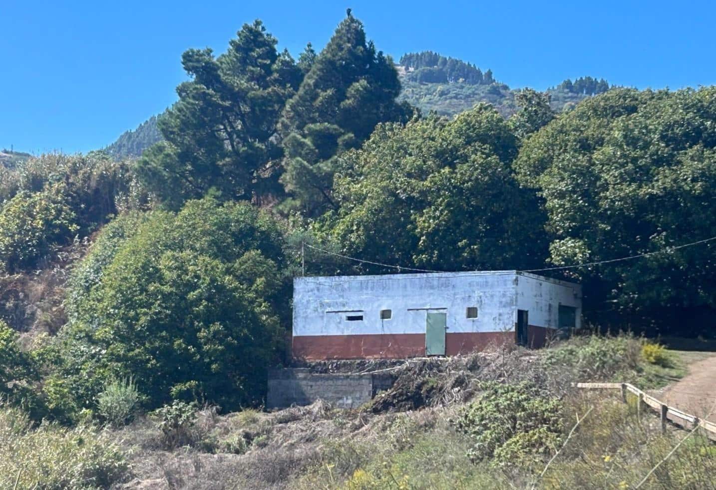 Ubebygd land til salgs i Moya - € 126 000 (Ref: 9308544)