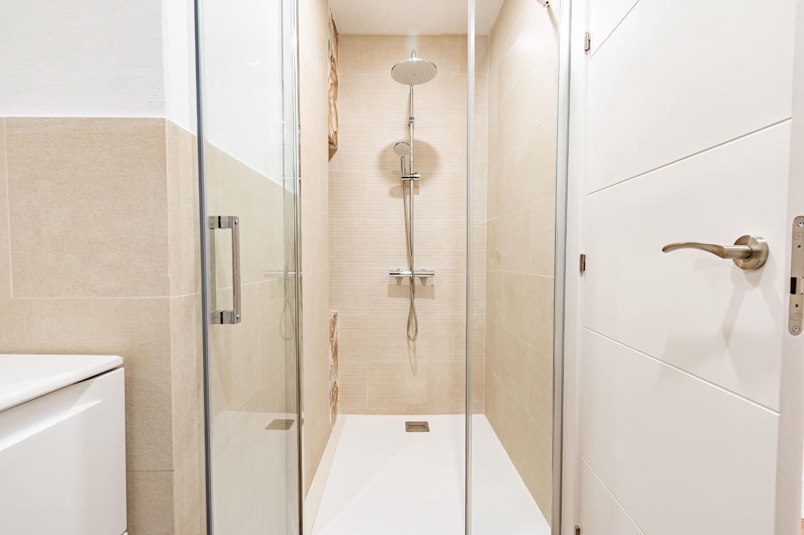 1 bedroom Apartment for rent in Las Palmas de Gran Canaria - € 1,300 (Ref: 9362659)