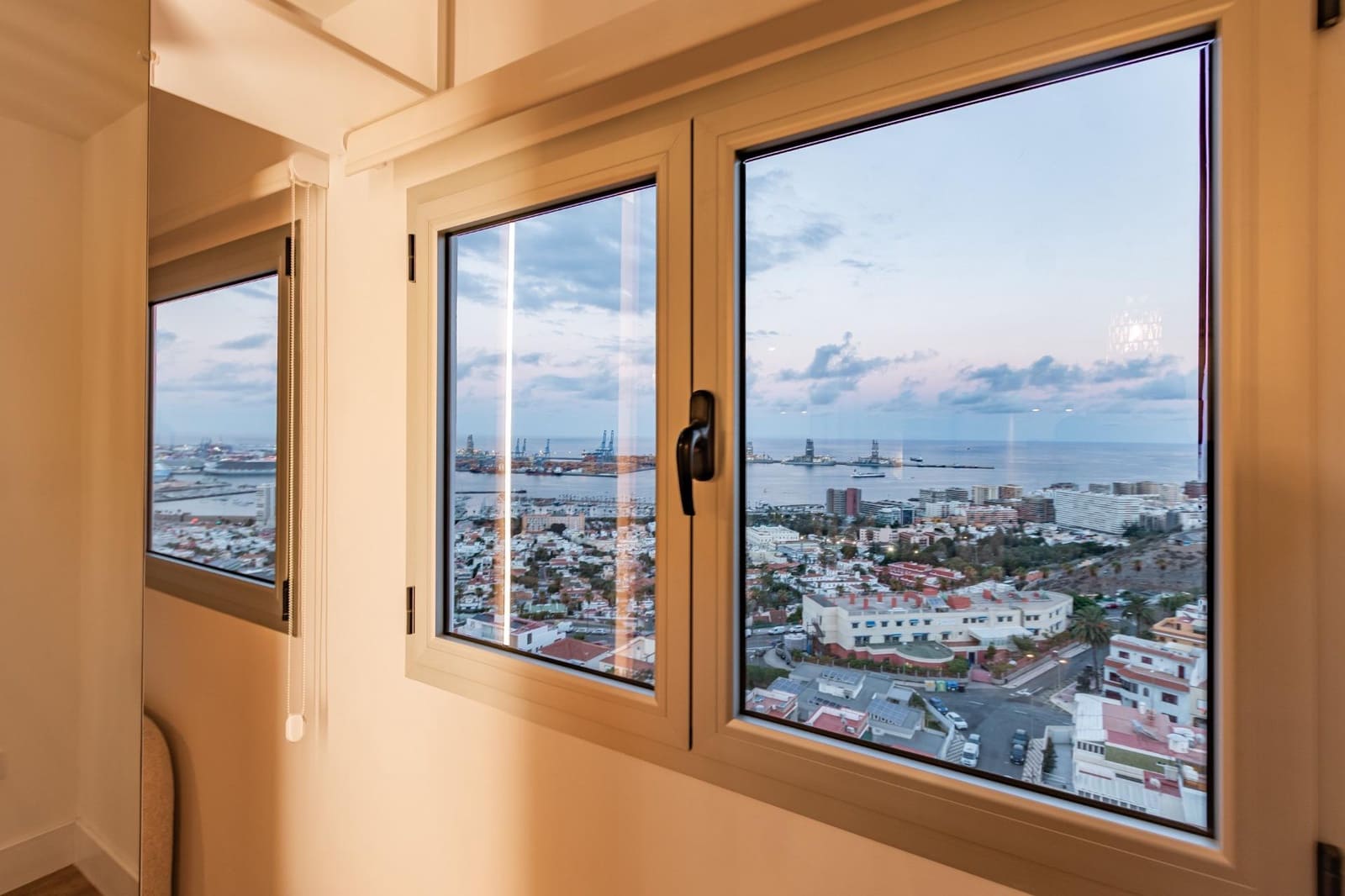 1 bedroom Apartment for rent in Las Palmas de Gran Canaria - € 1,300 (Ref: 9362659)