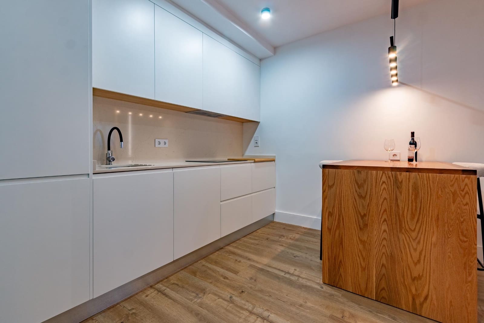 1 bedroom Apartment for rent in Las Palmas de Gran Canaria - € 1,300 (Ref: 9362659)