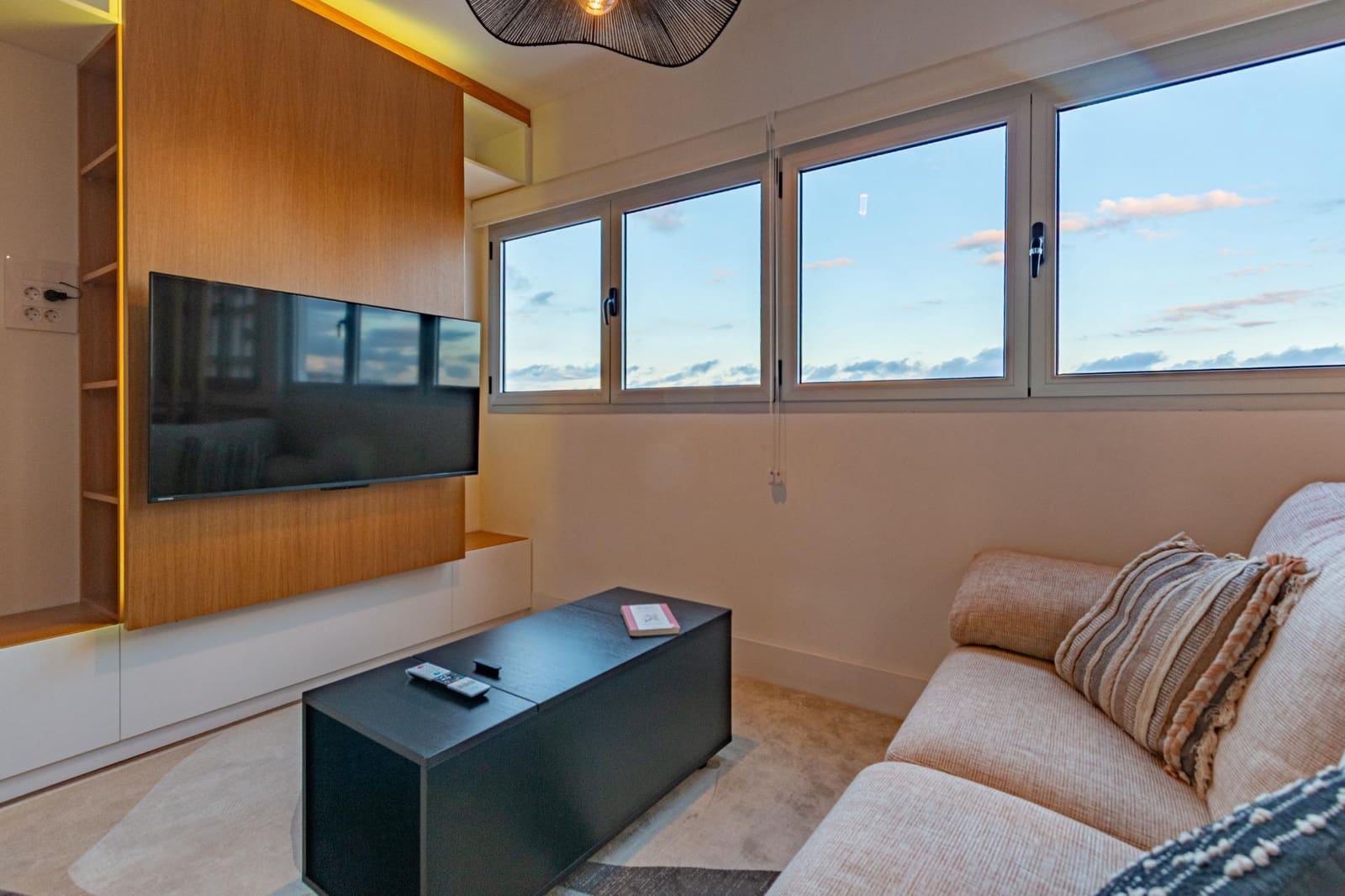 Apartamento de 1 habitación en Las Palmas de Gran Canaria en alquiler - 1.200 € (Ref: 9362660)