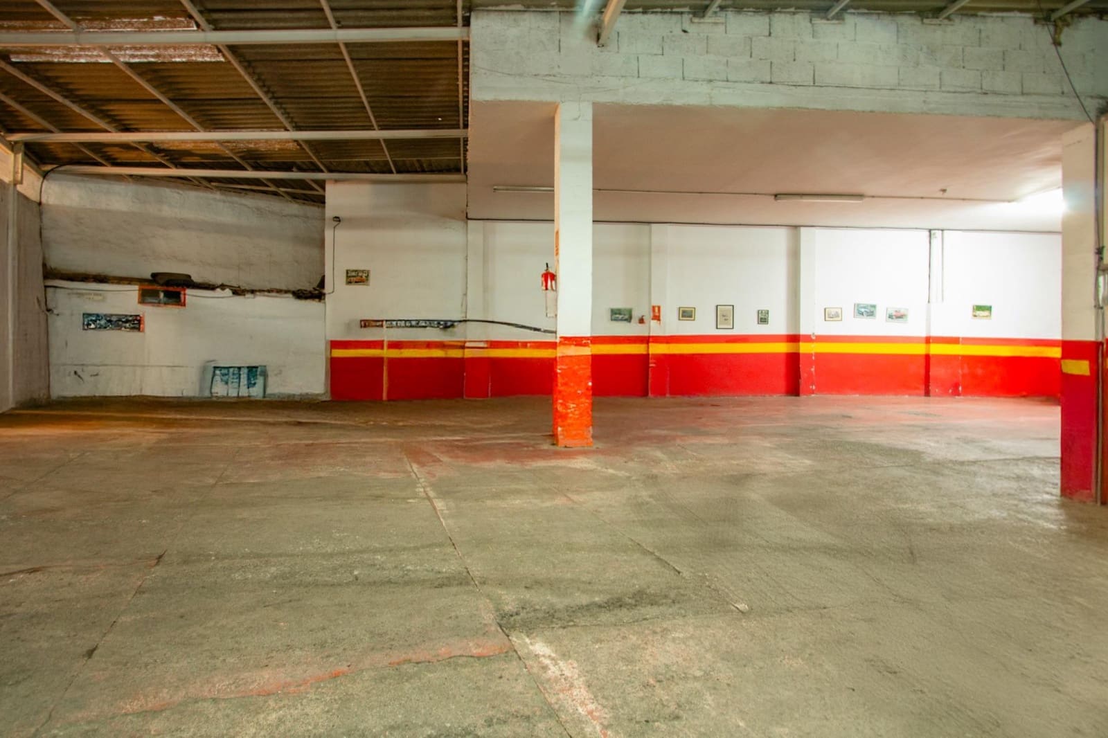4 slaapkamer Commercieel te koop in Telde met garage - € 1.350.000 (Ref: 9390921)