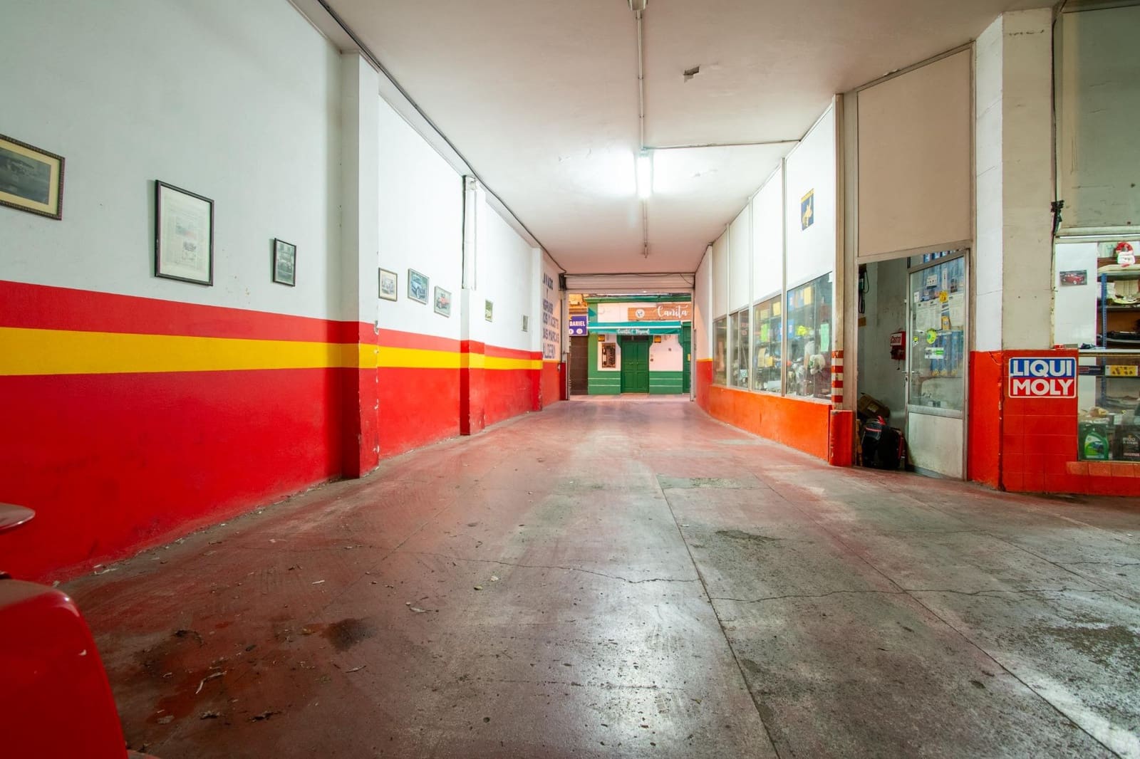 4 slaapkamer Commercieel te koop in Telde met garage - € 1.350.000 (Ref: 9390921)