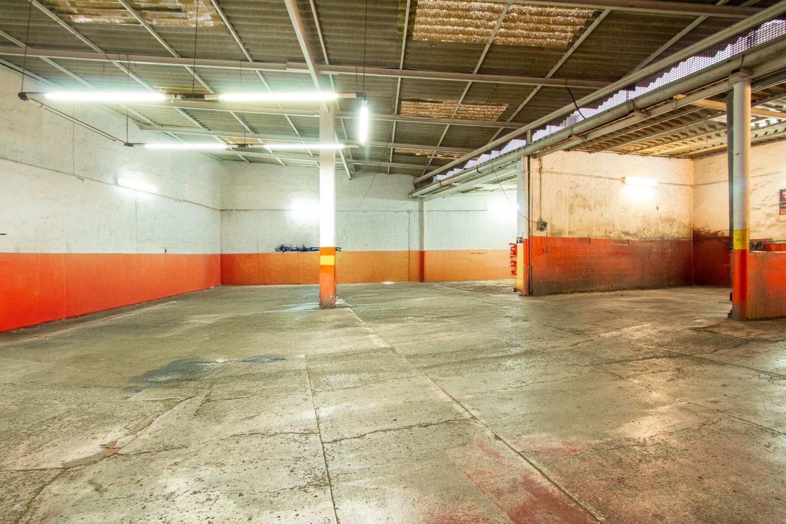 4 slaapkamer Commercieel te koop in Telde met garage - € 1.350.000 (Ref: 9390921)