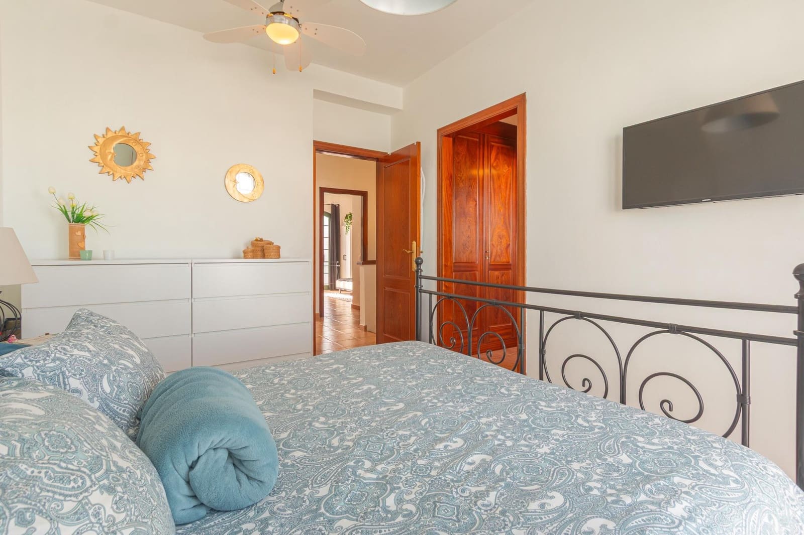 3 bedroom Apartment for sale in Agaete with garage - € 323,000 (Ref: 9411009)