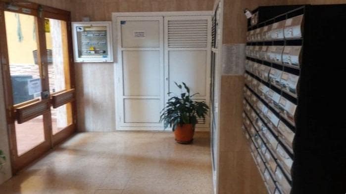 Piso de 3 habitaciones en Las Palmas de Gran Canaria en venta - 160.000 € (Ref: 9468516)