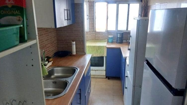 Piso de 3 habitaciones en Las Palmas de Gran Canaria en venta - 160.000 € (Ref: 9468516)