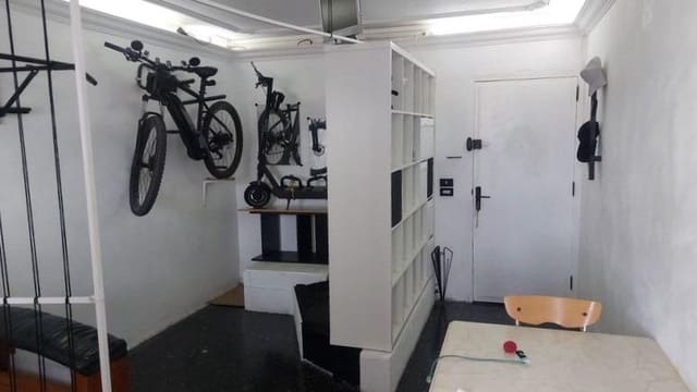 3 bedroom Flat for sale in La Feria, Las Palmas de Gran Canaria - € 160,000 (Ref: 9468516)