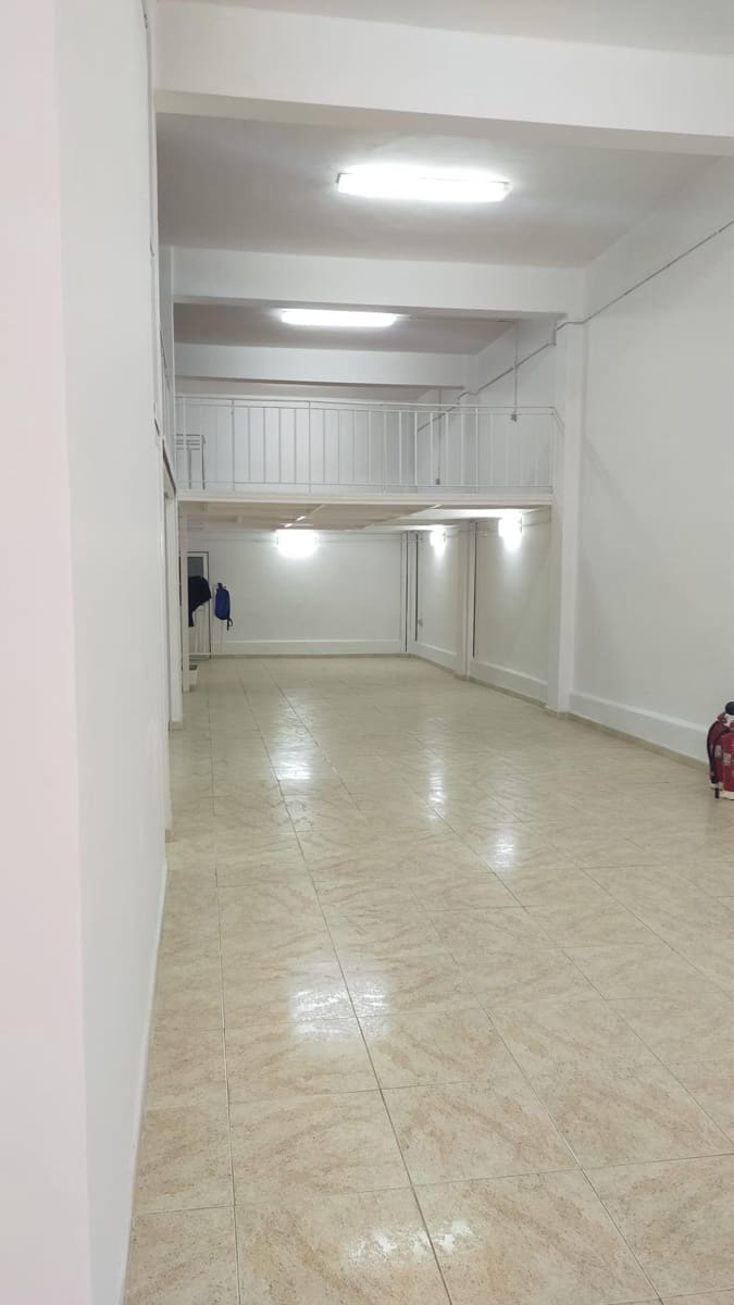 Kommersiell til salgs i Santa Cruz de Tenerife - € 287 000 (Ref: 9494674)