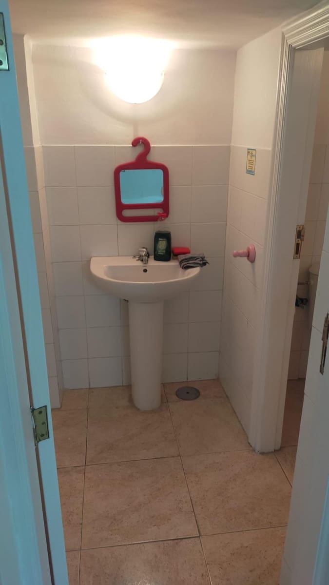 Kommersiell til salgs i Santa Cruz de Tenerife - € 287 000 (Ref: 9494674)