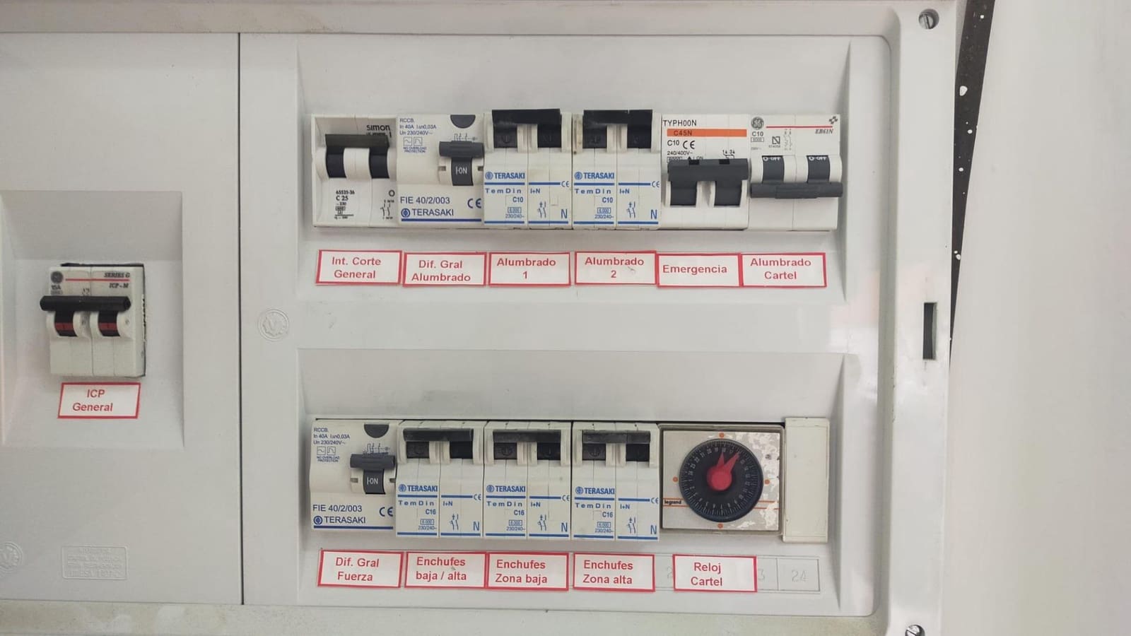 Kommersiell til salgs i Santa Cruz de Tenerife - € 287 000 (Ref: 9494674)