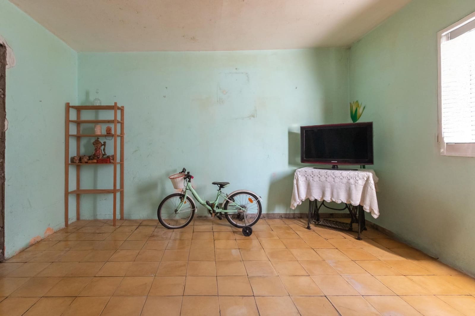 6 bedroom Terraced Villa for sale in Arguineguin - € 299,000 (Ref: 9504329)