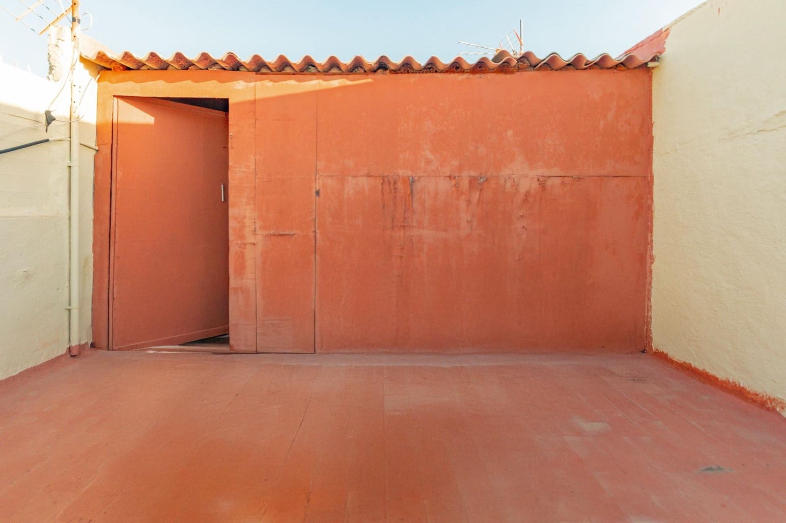 6 bedroom Terraced Villa for sale in Arguineguin - € 299,000 (Ref: 9504329)