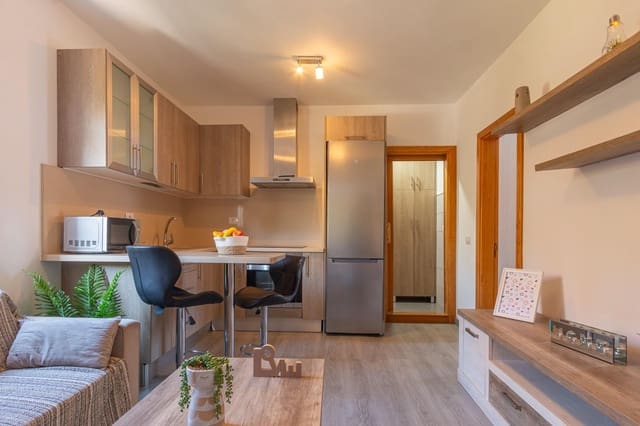 2 slaapkamer Flat te koop in Santa María de Guía de Gran Canaria - € 106.500 (Ref: 9527742)