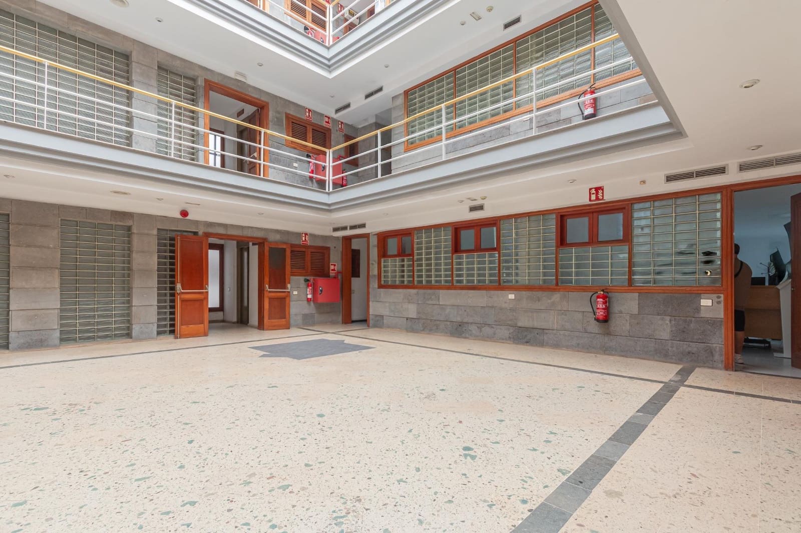 Kontor att hyra i Las Palmas de Gran Canaria - 700 € (Ref: 9535974)