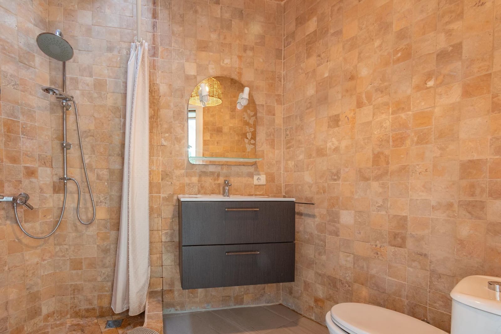 2 sovrum Finca/Hus på landet till salu i Las Palmas de Gran Canaria med garage - 369 000 € (Ref: 9571221)