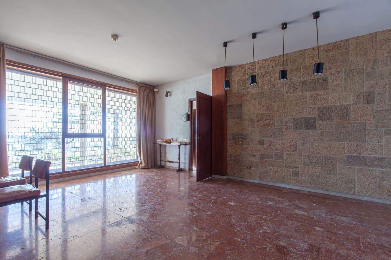 7 slaapkamer Villa te koop in Las Palmas de Gran Canaria met garage - € 1.990.000 (Ref: 9574664)