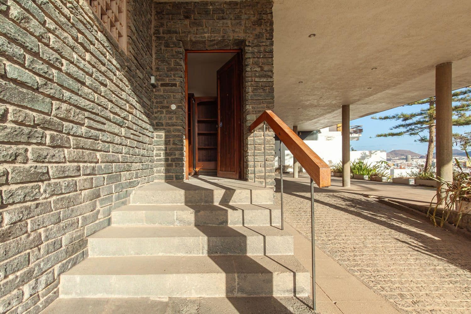 7 slaapkamer Villa te koop in Las Palmas de Gran Canaria met garage - € 1.990.000 (Ref: 9574664)