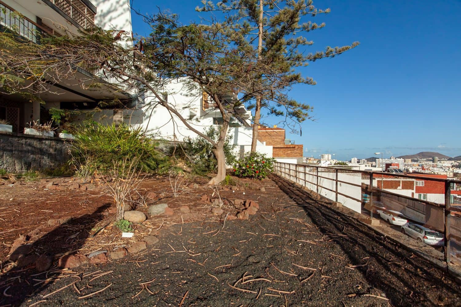 7 slaapkamer Villa te koop in Las Palmas de Gran Canaria met garage - € 1.990.000 (Ref: 9574664)