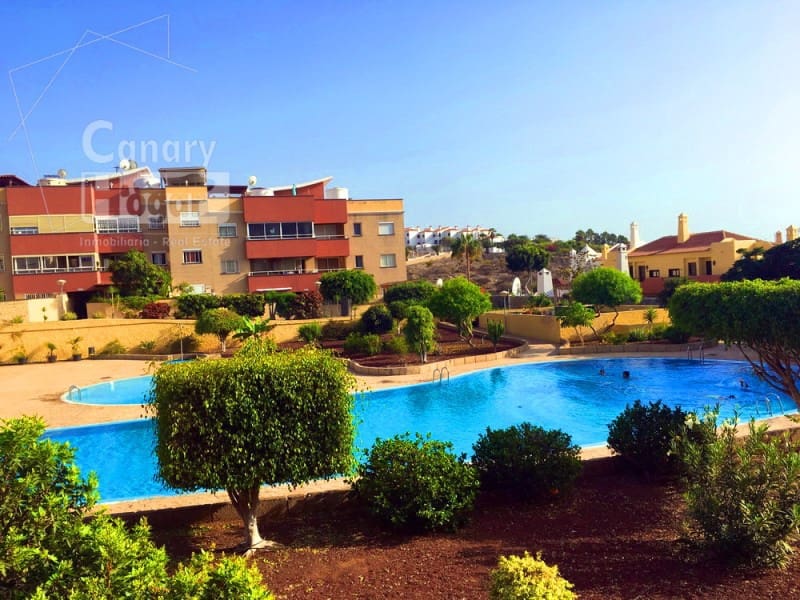 2 slaapkamer Flat te koop in Costa Adeje met garage - € 445.000 (Ref: 10013076)