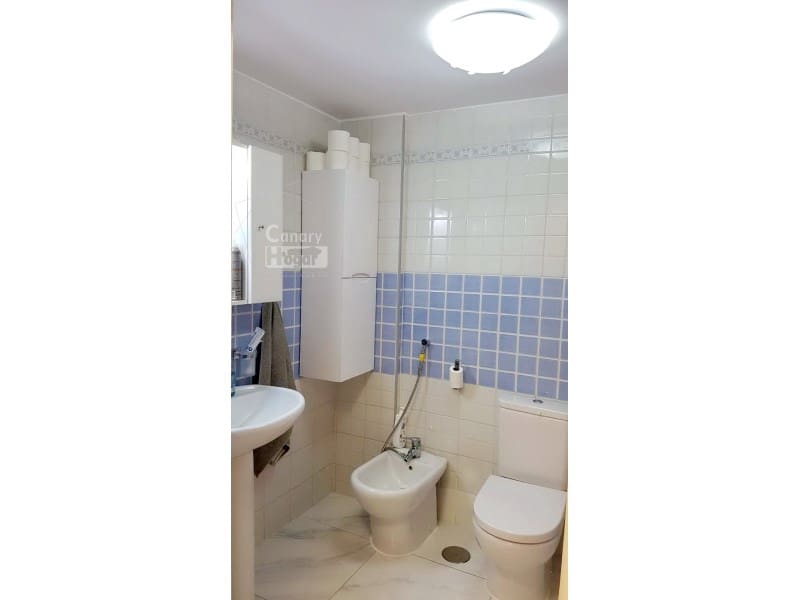 2 slaapkamer Flat te koop in Costa Adeje met garage - € 445.000 (Ref: 10013076)