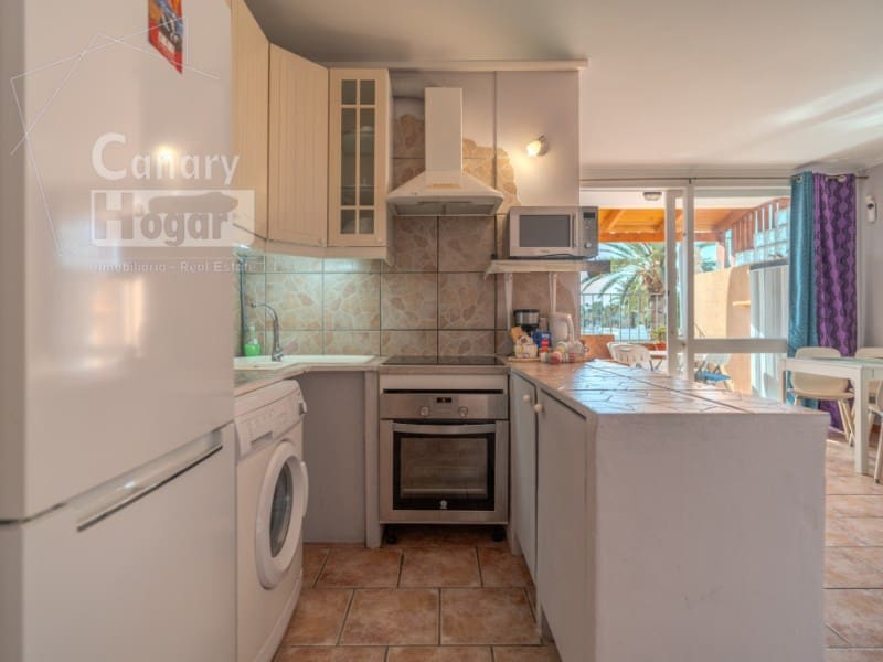 1 bedroom Flat for sale in Costa del Silencio - € 219,000 (Ref: 10015286)