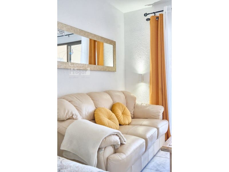 Estudio en Los Cristianos en venta con piscina - 235.000 € (Ref: 10064068)