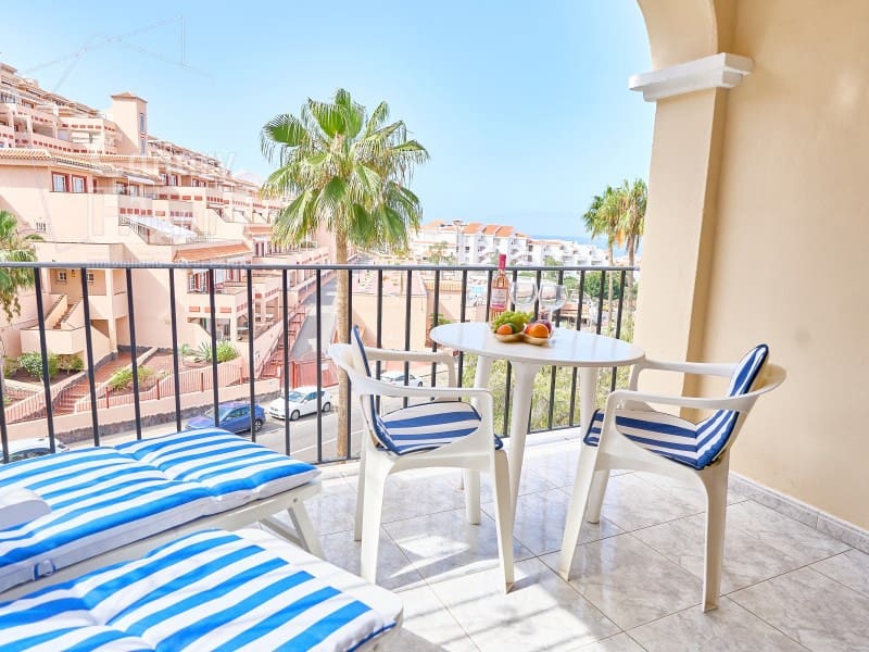 Estudio en Los Cristianos en venta con piscina - 235.000 € (Ref: 10064068)