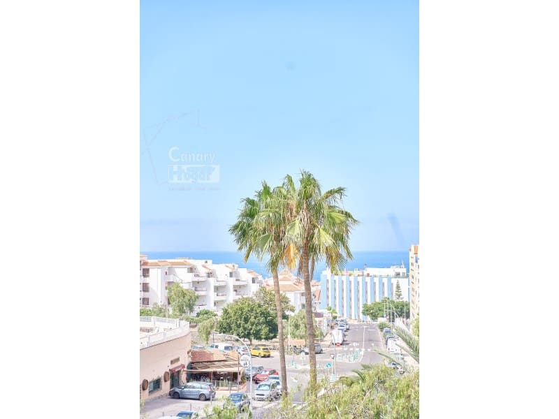 Estudio en Los Cristianos en venta con piscina - 235.000 € (Ref: 10064068)