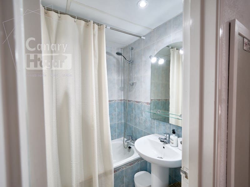 Estudio en Los Cristianos en venta con piscina - 235.000 € (Ref: 10064068)