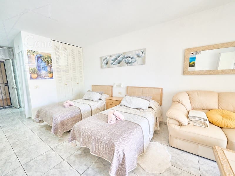 Estudio en Los Cristianos en venta con piscina - 235.000 € (Ref: 10064068)