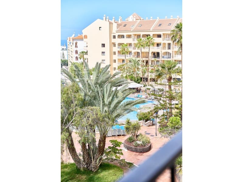 Estudio en Los Cristianos en venta con piscina - 235.000 € (Ref: 10064068)