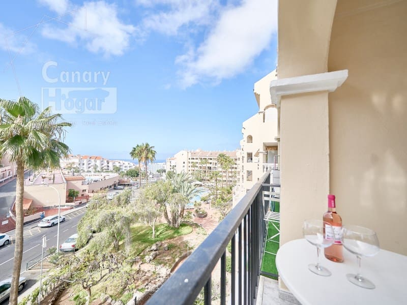 Estudio en Los Cristianos en venta con piscina - 235.000 € (Ref: 10064068)