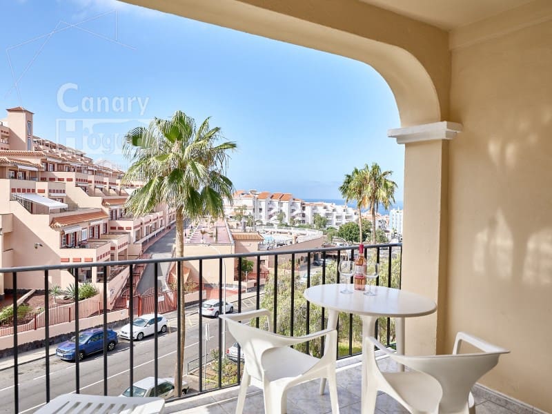 Estudio en Los Cristianos en venta con piscina - 235.000 € (Ref: 10064068)