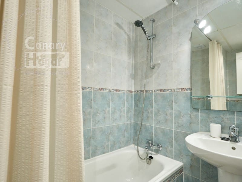 Estudio en Los Cristianos en venta con piscina - 235.000 € (Ref: 10064068)