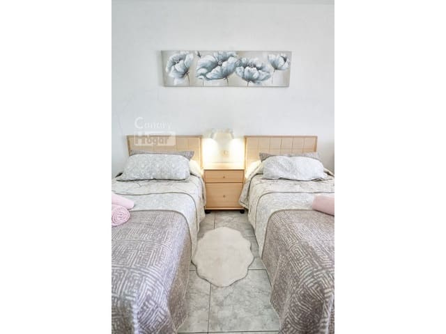 Studio te koop in Los Cristianos, Arona met zwembad - € 235.000 (Ref: 10064068)
