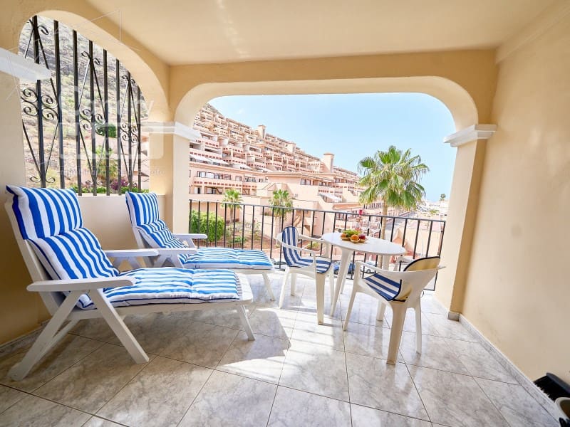 Estudio en Los Cristianos en venta con piscina - 235.000 € (Ref: 10064068)