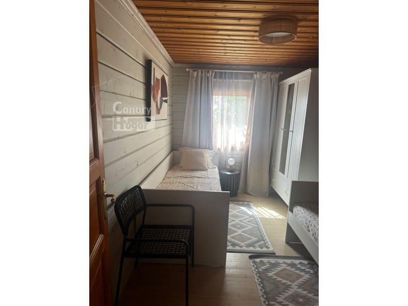 4 makuuhuone Maalaistalo vuokrattavana paikassa San Miguel de Abona mukana uima-altaan 
autotalli - 3 700 € (Ref: 10094421)