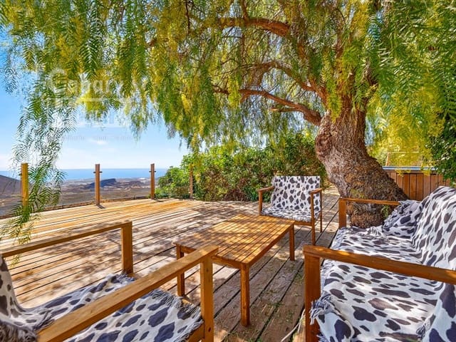 Finca/Casa Rural de 4 habitaciones en San Miguel de Abona en alquiler con piscina garaje - 3.700 € (Ref: 10094421)