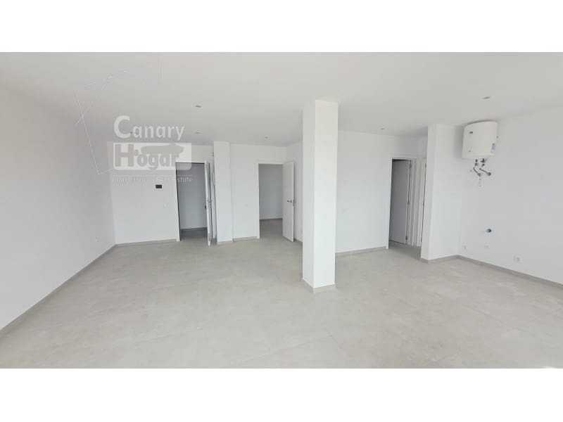 2 bedroom Apartment for sale in Adeje with garage - € 259,000 (Ref: 10102244)