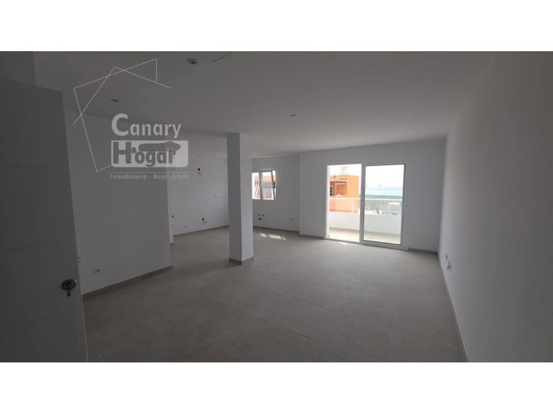 2 bedroom Apartment for sale in Adeje with garage - € 259,000 (Ref: 10102244)