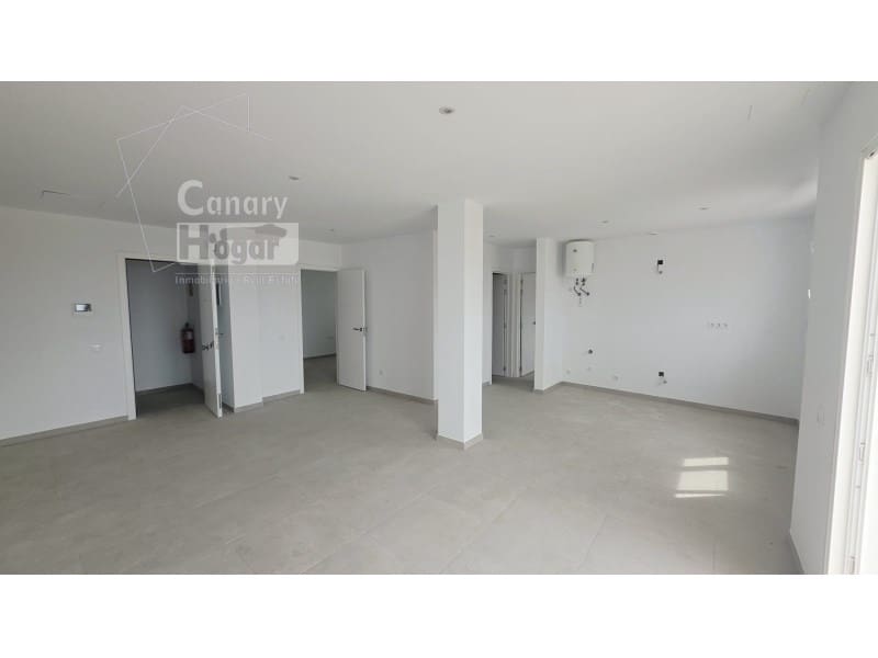 2 bedroom Apartment for sale in Adeje with garage - € 259,000 (Ref: 10102244)